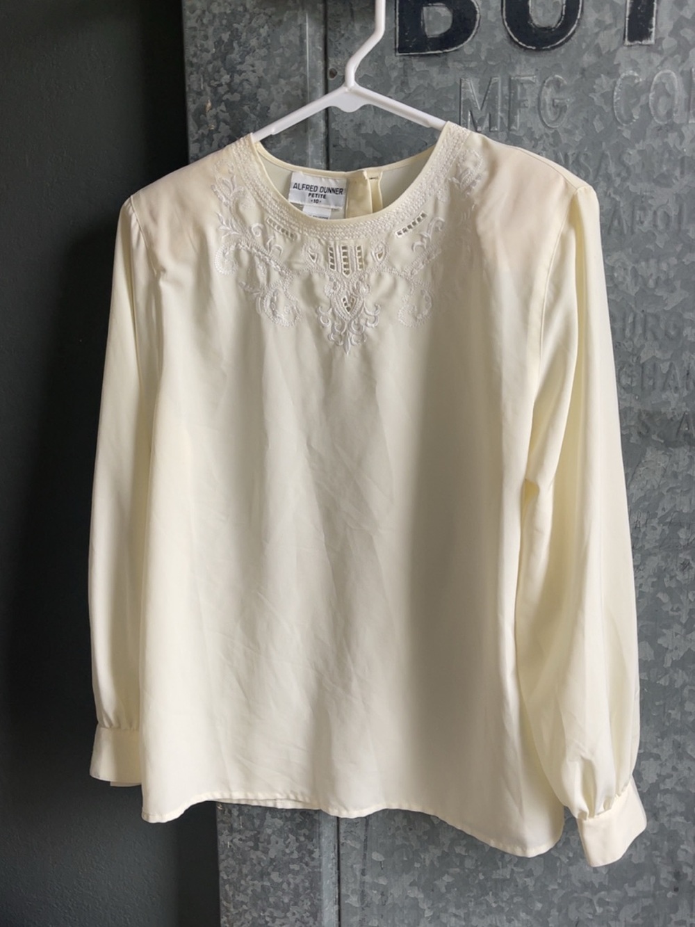 80’s Alfred Dunner Ivory Embroidered Long-Sleeve Blouse
